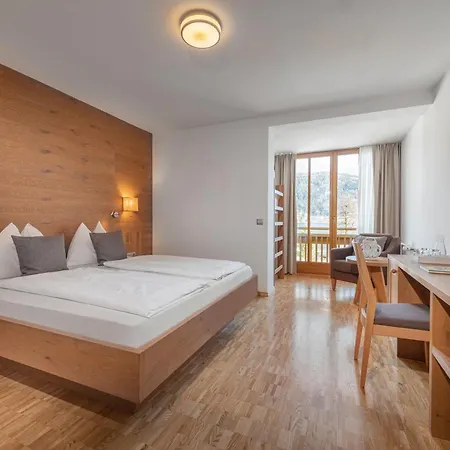Seehotel Urban ホテル 4*