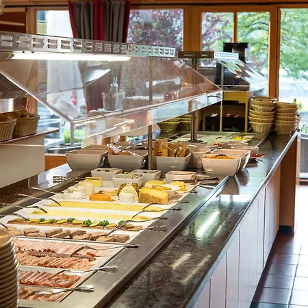 Seehotel Urban بودينسدورف